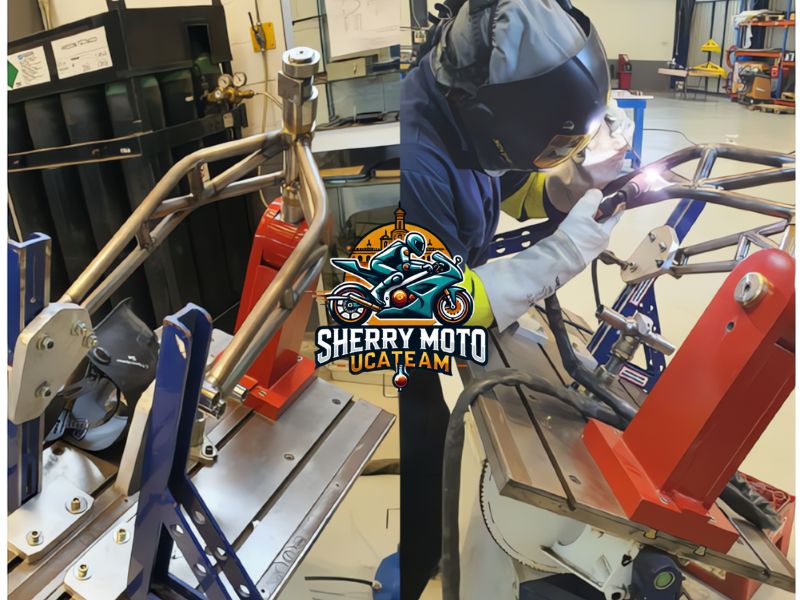 Miembros del equipo UCATEAM fabrican el chasis de la motocicleta Sherry Moto, realizando soldadura y ensamblaje de piezas para su estructura.