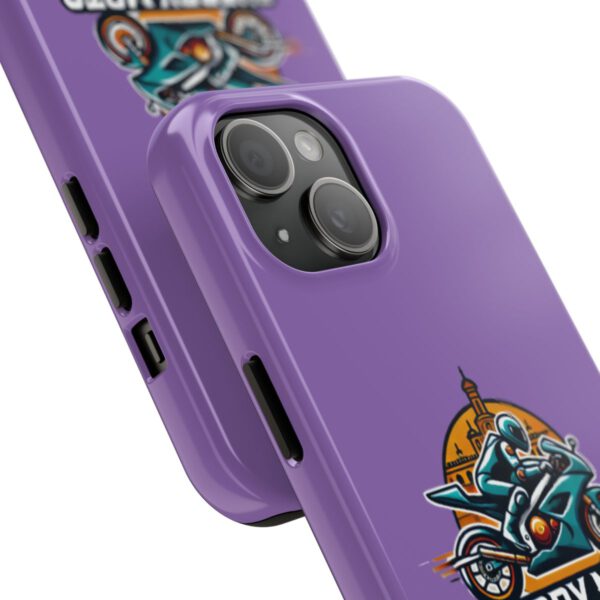 Funda protectora oficial Sherry Moto UCATEAM para iPhone 14 Pro Max, 14, 14 Pro, iPhone 15, 15 Pro, 15 Pro Max con diseño exclusivo y logotipo estampado.